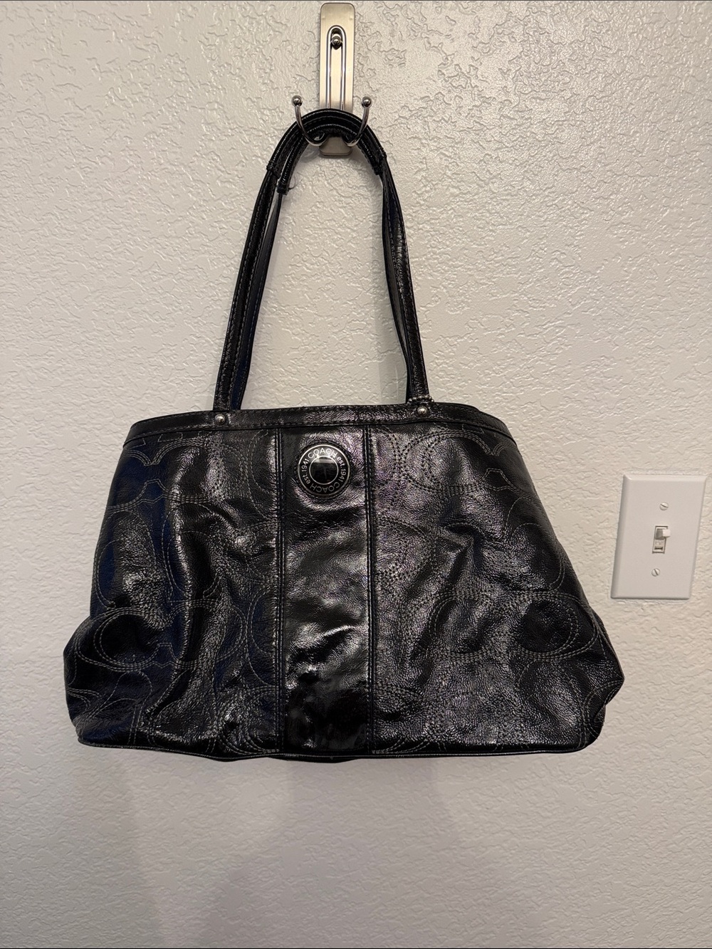 Coach Black Leather Shoulder Tote